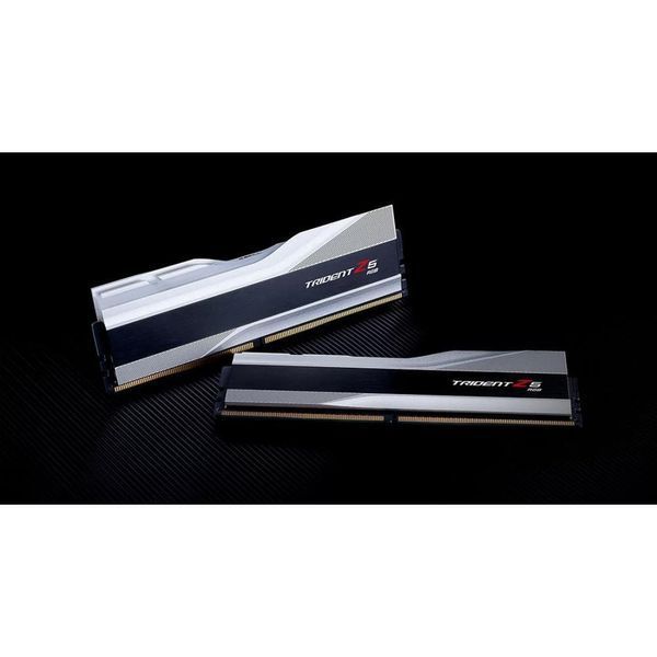 Пам'ять для настільних комп'ютерів G.Skill 64 GB (2x32GB) DDR5 6000 MHz Trident Z5 RGB (F5-6000J3238G32GX2-TZ5RS) 027784 фото