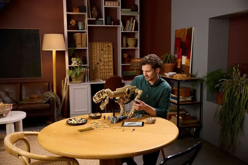 Блочный конструктор LEGO Jurassic World Окаменелости динозавров: Тиранозавр рекс (76968) 613501 фото