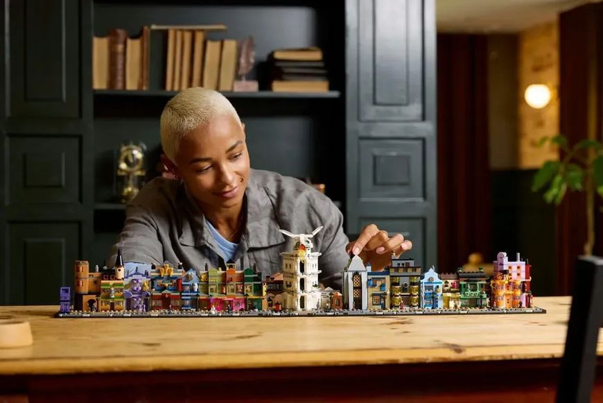 Блоковий конструктор LEGO Harry Potter Алея Діаґон Чаклунські крамниці (76444) 613448 фото