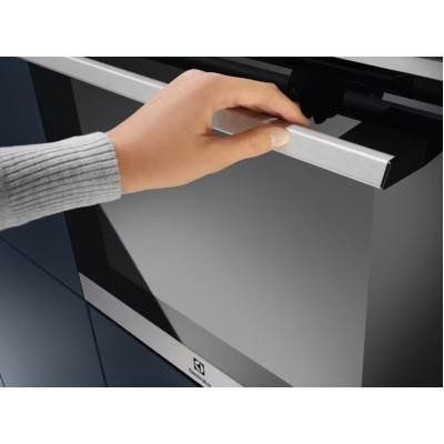 Духовка электрическая Electrolux EOD5C70X 011855 фото