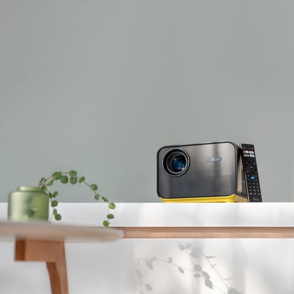 Проектор SILELIS P-6 FullHD (1920 x 1080), 450 ANSI люмен, Wi-Fi, Bluetooth 2101821 фото