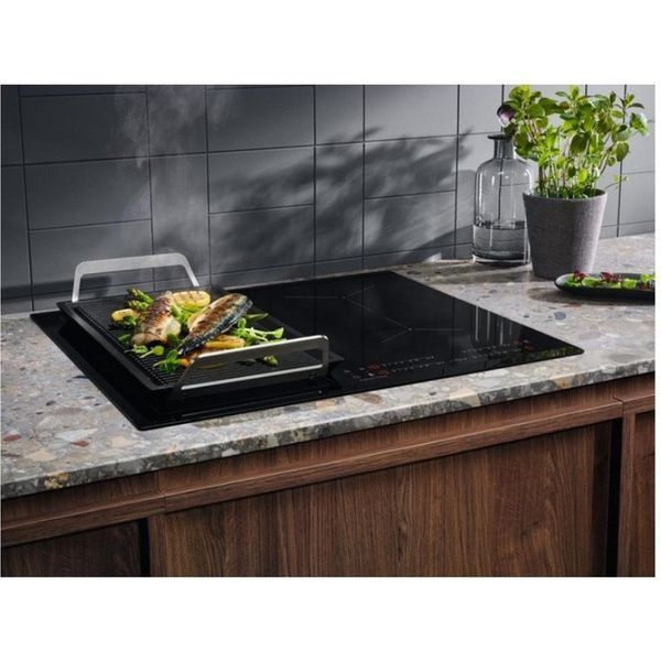 Варильна поверхня електрична Electrolux CIV634 007122 фото
