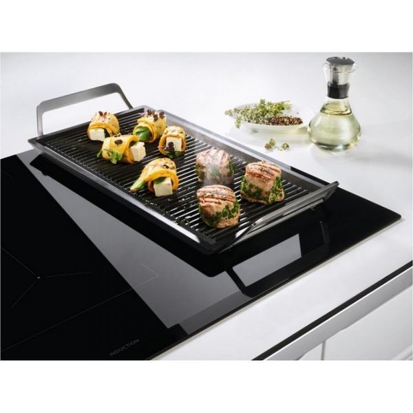 Варильна поверхня електрична Electrolux CIV634 007122 фото