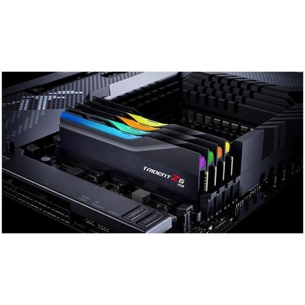 Память для настольных компьютеров G.Skill 64GB (2x32GB) DDR5 6000MHz Trident Z5 RGB Black (F5-6000J3238G32GX2-TZ5RK) 027785 фото