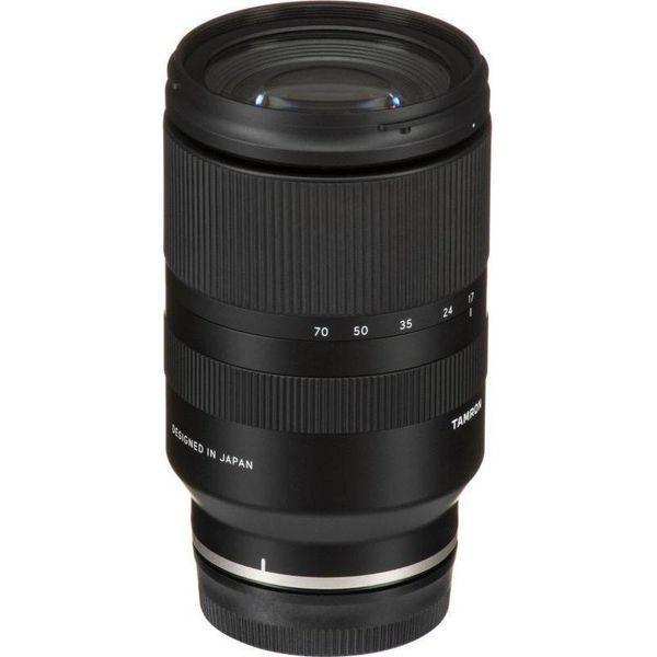 Универсальный объектив Tamron AF 17-70mm f/2.8 Di III-A VC RXD 043623 фото