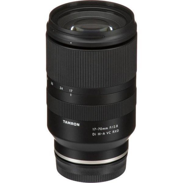 Универсальный объектив Tamron AF 17-70mm f/2.8 Di III-A VC RXD 043623 фото