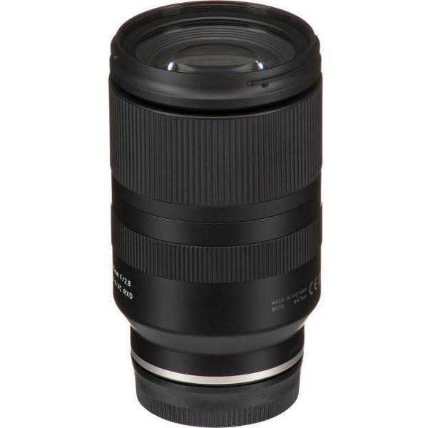 Универсальный объектив Tamron AF 17-70mm f/2.8 Di III-A VC RXD 043623 фото