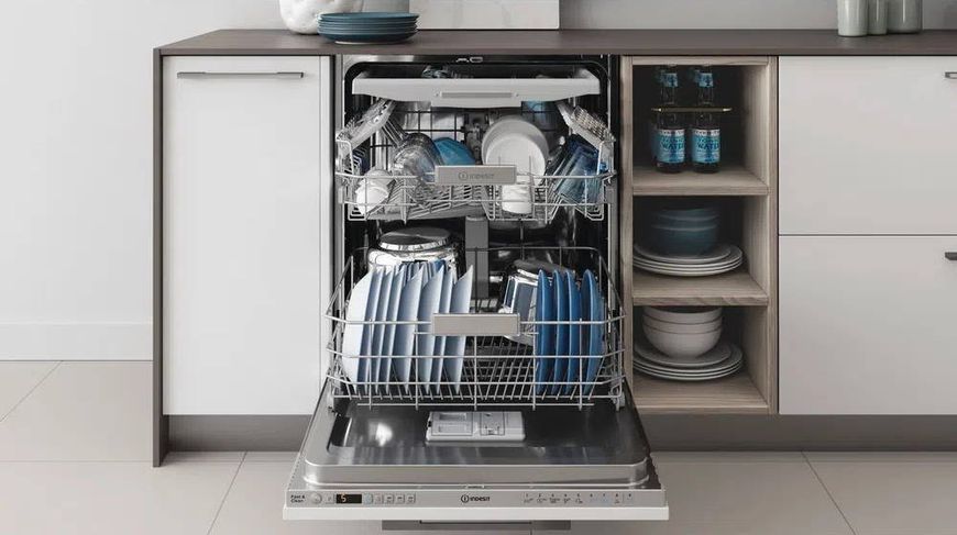 Посудомийна машина Indesit DIO3T131AFE 030863 фото
