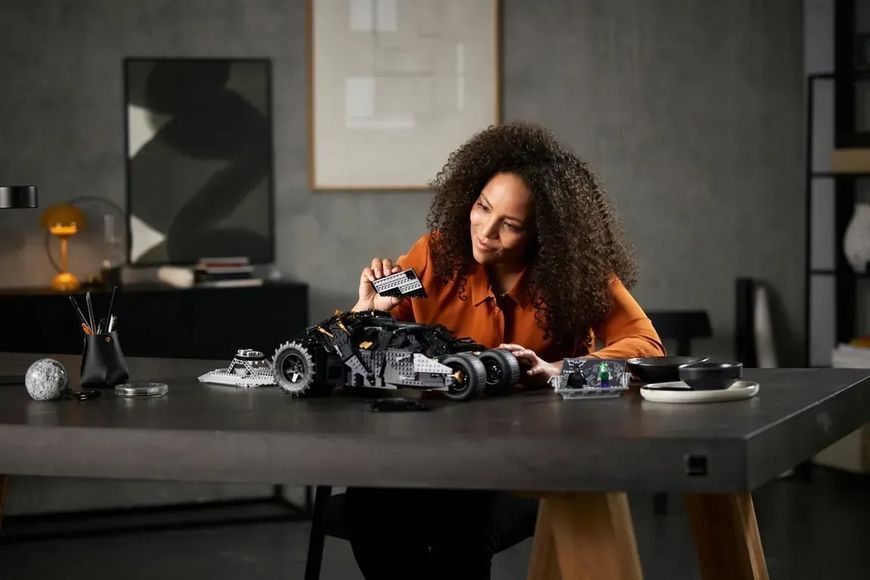 Блоковий конструктор LEGO Бетмобіль Тумблер (76240) 613518 фото