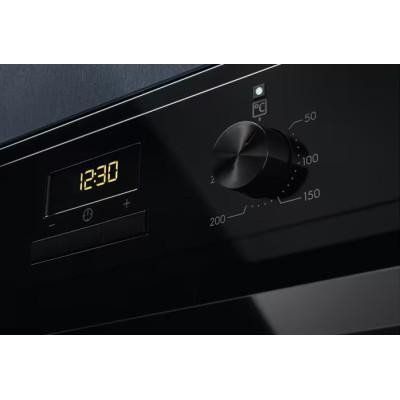 Духовка электрическая Electrolux EOF3H50BK 011320 фото