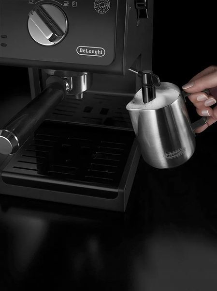 Рожковая кофеварка эспрессо DeLonghi ECP 31.21 035593 фото