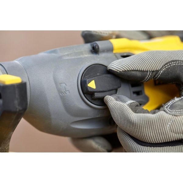 Перфоратор Stanley SFMCH900B 034914 фото