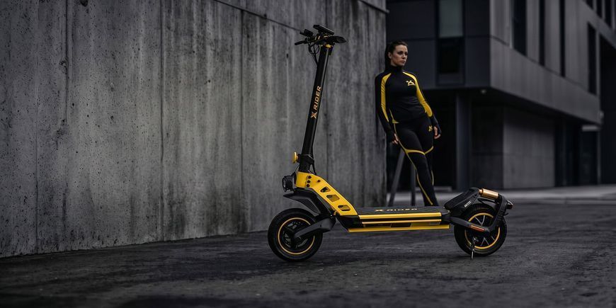 Электросамокат XRIDER F10 Special Max Edition черно-желтый 2142556 фото