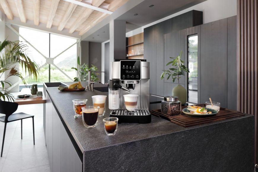 Кофемашина автоматическая Delonghi Magnifica Start ECAM 220.80.SB 016396 фото