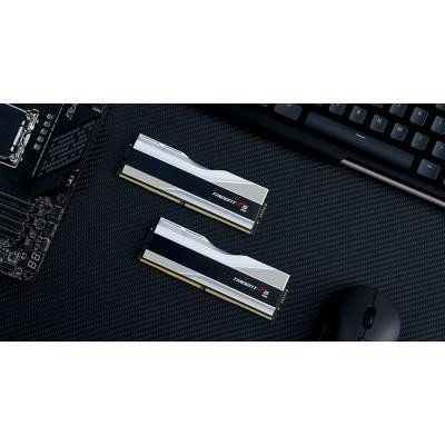 Пам'ять для настільних комп'ютерів G.Skill 64 GB (2x32GB) DDR5 6400 MHz Trident Z5 RGB (F5-6400J3239G32GX2-TZ5RS) 027791 фото