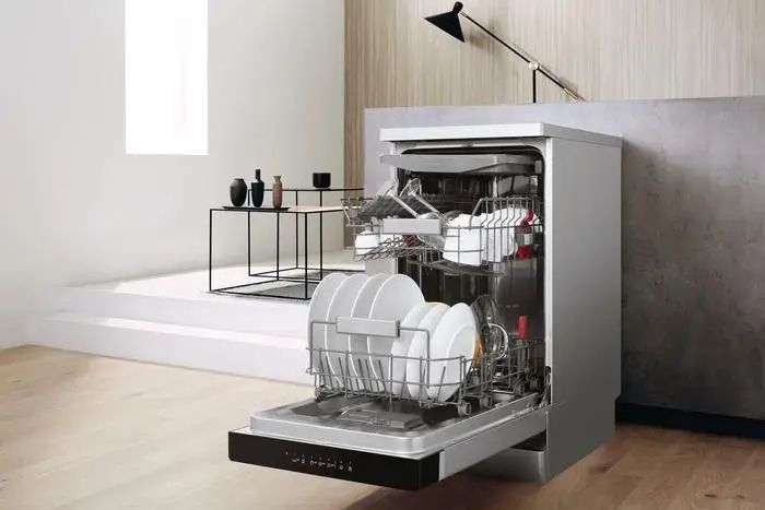 Посудомоечная машина Whirlpool WSFO 3O23 PF X 030233 фото