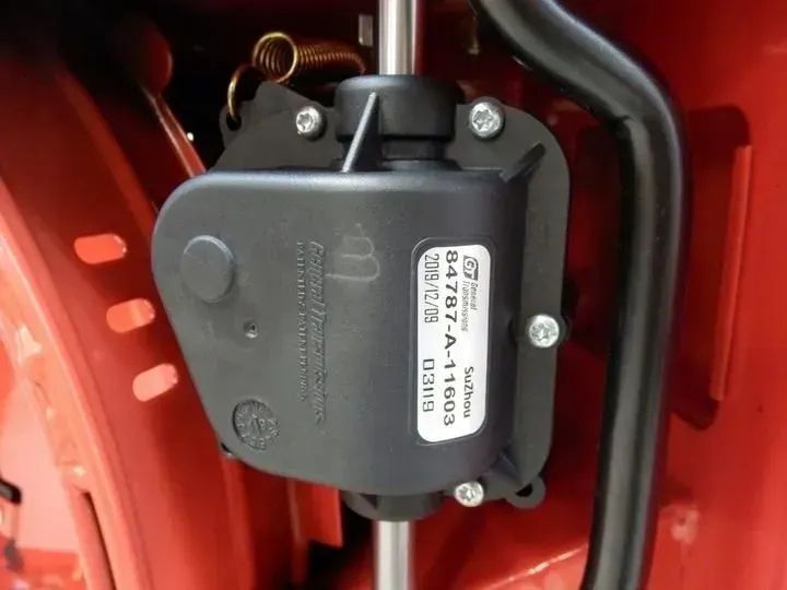 Газонокосилка бензиновая World GRL 530S HW 604335 фото