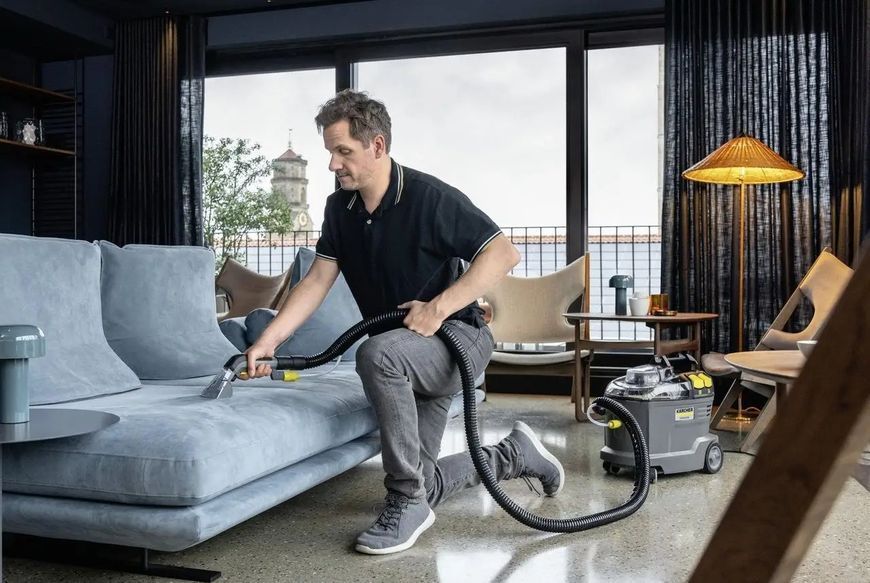 Професійний пилосос Karcher Puzzi 8/1 1.100-240.0 039914 фото