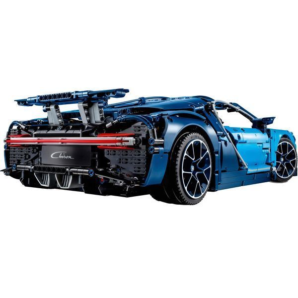 Авто-конструктор LEGO Technic Bugatti Chiron Бугатті (42083) 004628 фото