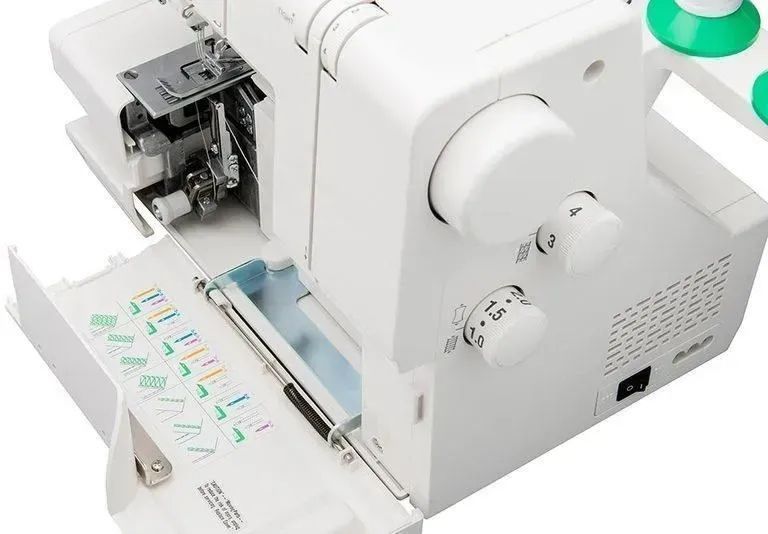 Розпошивальна машинка Janome Cover Pro 2000 CPX 610355 фото
