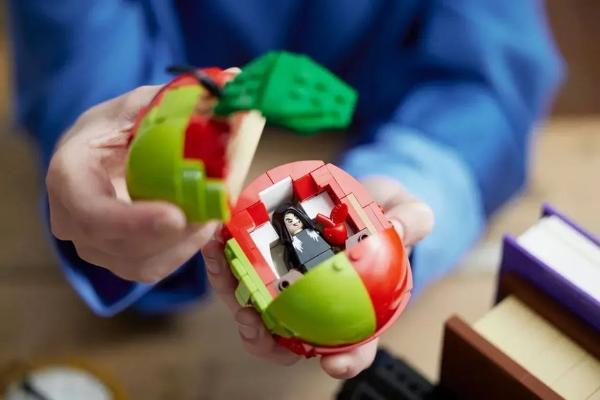 Блочный конструктор LEGO Иконки злодеев (43227) 613455 фото