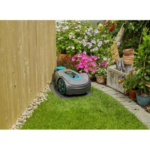 Газонокосилка-робот Gardena Sileno minimo 250 Bluetooth (15201-32) 014637 фото