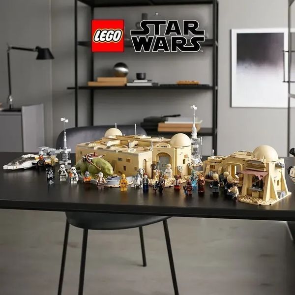 Блочный конструктор LEGO Star Wars Mos Eisley Cantina (75290) 613532 фото