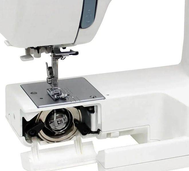 Швейная машинка электромеханическая Janome 423S 612347 фото