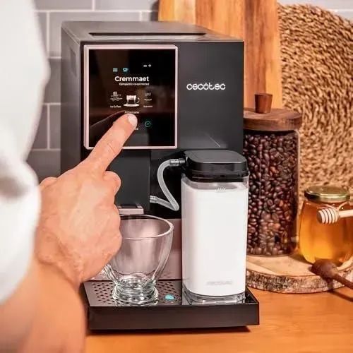 Кофемашина автоматическая Cecotec Cremmaet Compactccino Connected Black (CCTC-01461) 606115 фото