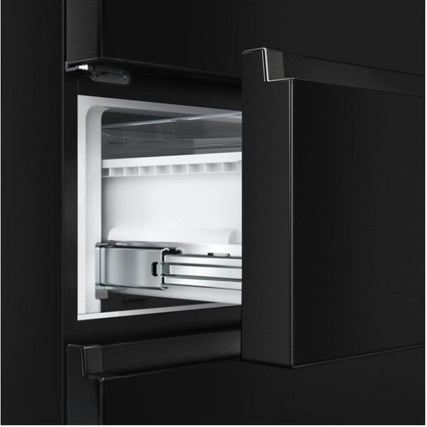 Холодильник с морозильной камерой Hisense RT641N4AFE 041184 фото