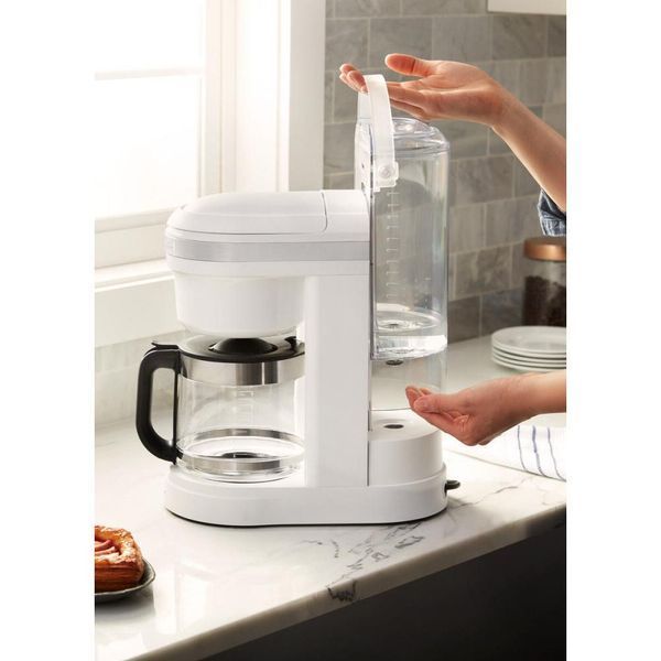 Капельная кофеварка KitchenAid 5KCM1208EWH 016655 фото