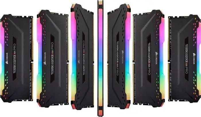 Пам'ять для настільних комп'ютерів Corsair 64 GB (4x16GB) DDR4 3600 MHz Vengeance RGB PRO (CMW64GX4M4D3600C18) 026407 фото