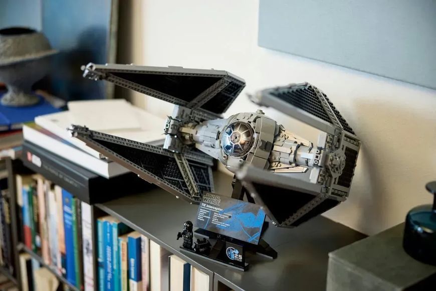 Блоковий конструктор LEGO Star Wars TIE-перехоплювач (75382) 613494 фото