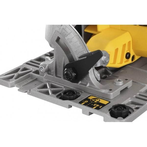 Дисковая пилка DeWALT DCS572NT 014899 фото