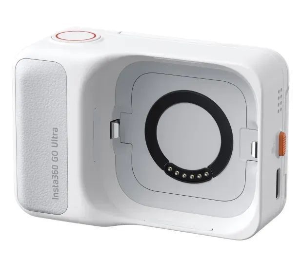 Екшн-камера Insta360 GO Ultra Standard Bundle Arctic White 615111 фото