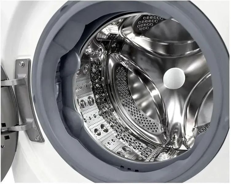 Стиральная машина автоматическая LG F4W1372YW 609691 фото