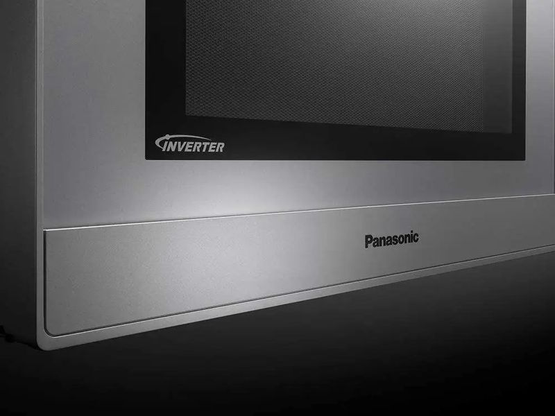 Микроволновка с грилем Panasonic NN-GT47KM 020657 фото