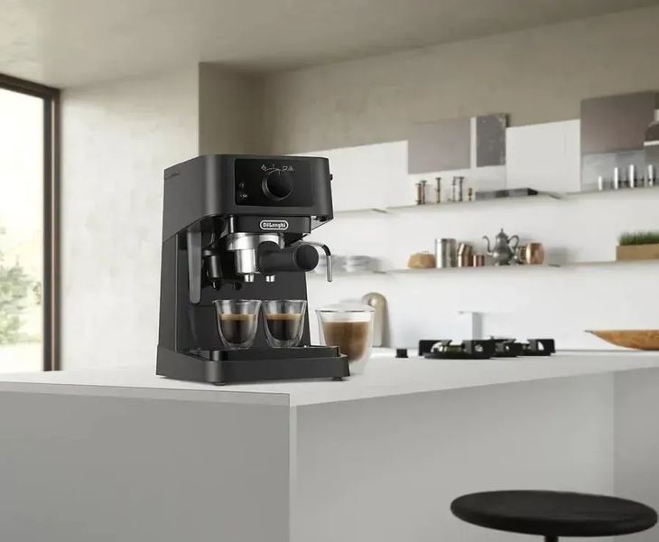 Кавоварка ріжкова еспресо Delonghi EC 235.BK 332177ua фото