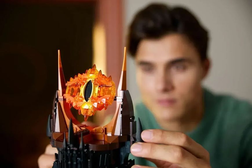 Блоковий конструктор LEGO Icons Володар кілець: Барад-Дур (10333) 613527 фото