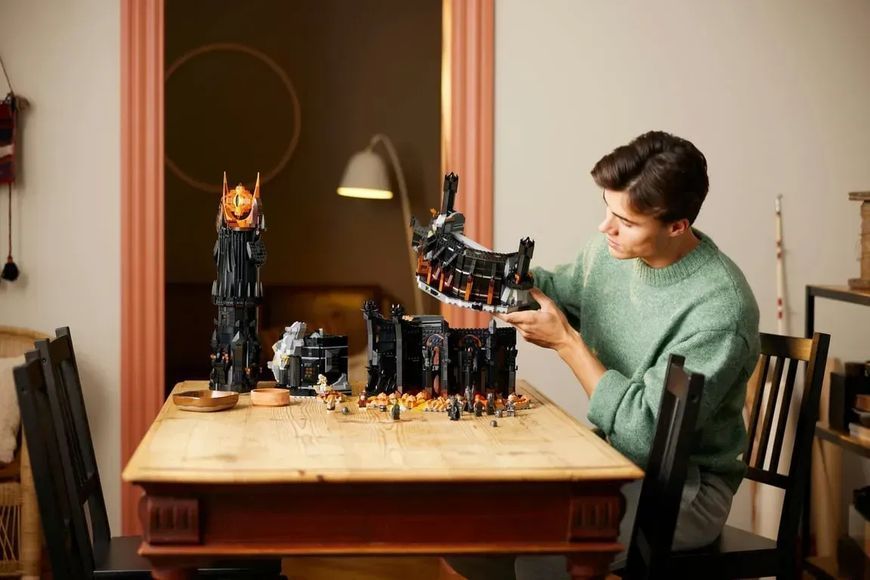 Блоковий конструктор LEGO Icons Володар кілець: Барад-Дур (10333) 613527 фото