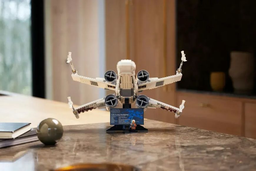 Блочный конструктор LEGO Star Wars Истребитель X-Wing (75355) 613491 фото